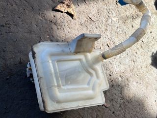 bontott VW TOURAN Ablakmosó Tartály