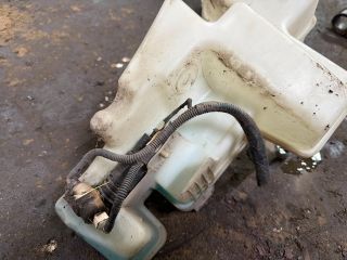 bontott VW TOURAN Ablakmosó Tartály