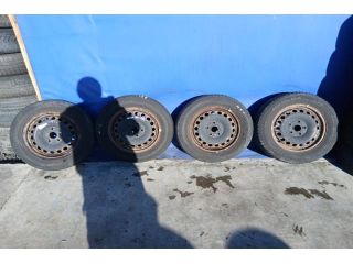 bontott VW TOURAN Acélfelni Szett Gumival