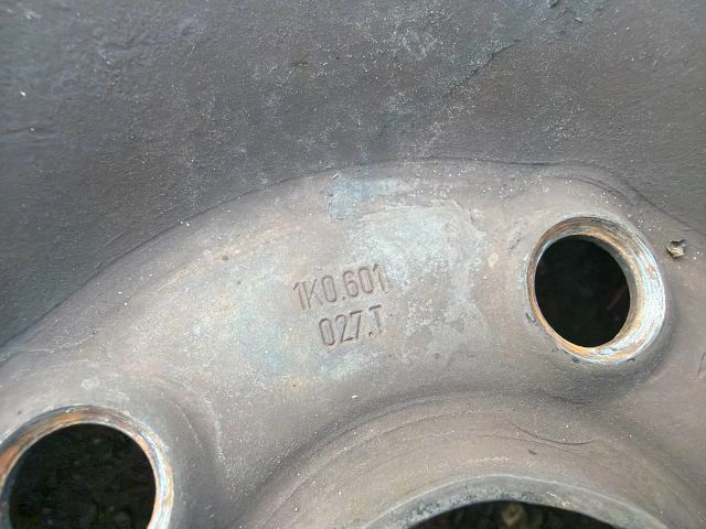 bontott VW TOURAN Acélfelni Szett