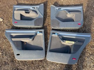 bontott VW TOURAN Ajtó Kárpit Szett