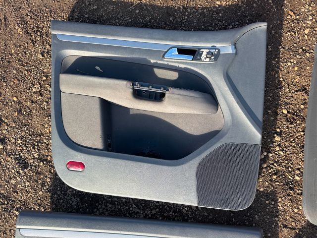 bontott VW TOURAN Ajtó Kárpit Szett