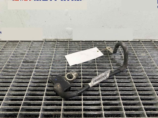 bontott VW TOURAN Akkumulátor Saru