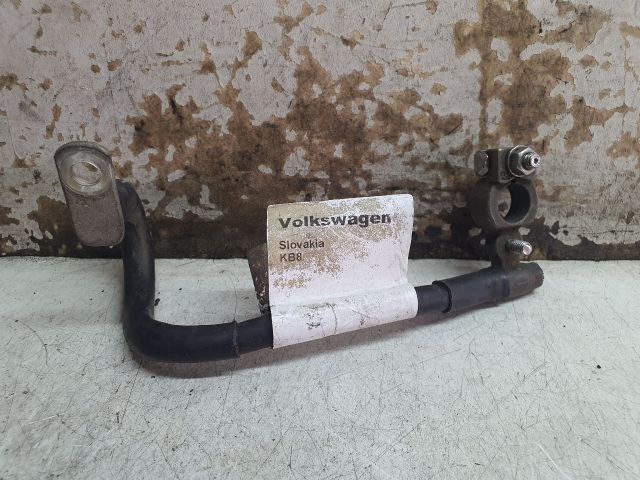 bontott VW TOURAN Akkumulátor Saru