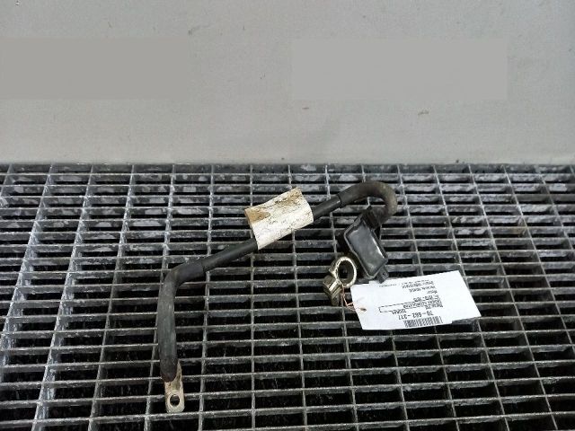 bontott VW TOURAN Akkumulátor Saru