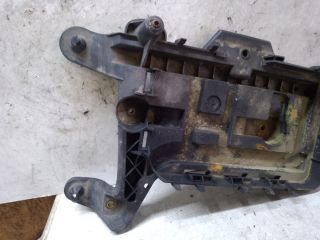 bontott VW TOURAN Akkumulátor Tartó