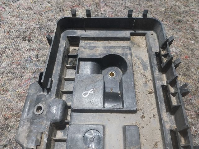 bontott VW TOURAN Akkumulátor Tartó