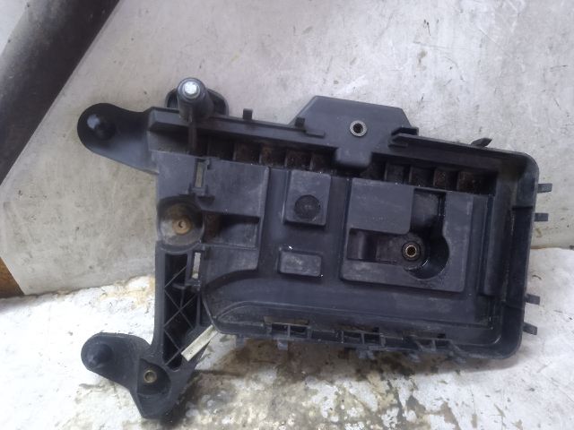 bontott VW TOURAN Akkumulátor Tartó