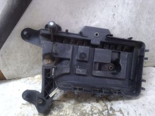 bontott VW TOURAN Akkumulátor Tartó