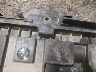 bontott VW TOURAN Akkumulátor Tartó