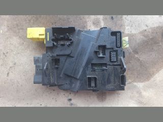 bontott VW TOURAN Aktív Kormány Elektronika