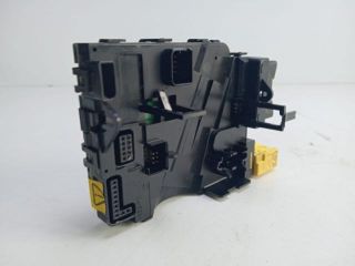 bontott VW TOURAN Aktív Kormány Elektronika