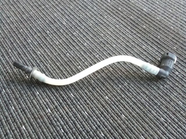 bontott VW TOURAN Aktívszén Szűrő Cső