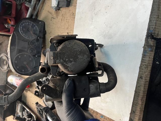 bontott VW TOURAN Állófűtés (Részeivel)