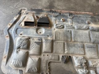 bontott VW TOURAN Alsó Motorburkolat