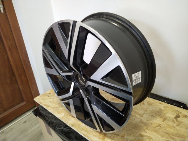 bontott VW TOURAN Alufelni (1 db)