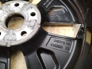 bontott VW TOURAN Alufelni (1 db)