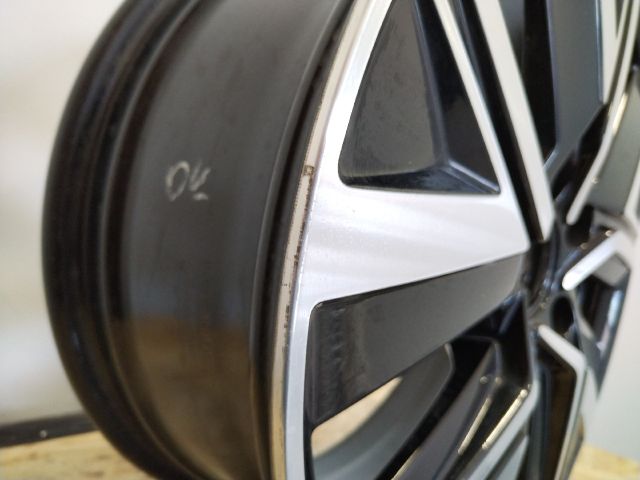 bontott VW TOURAN Alufelni (1 db)