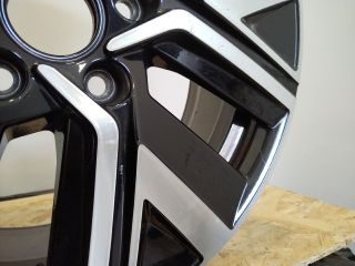 bontott VW TOURAN Alufelni (1 db)