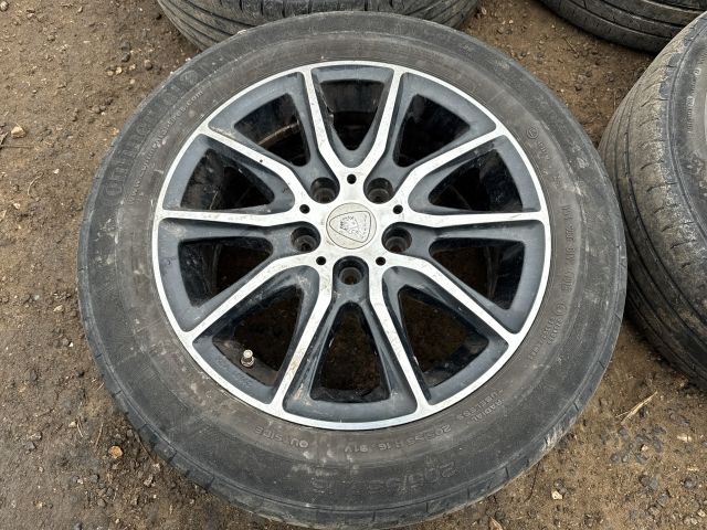 bontott VW TOURAN Alufelni Szett