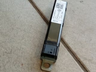 bontott VW TOURAN Antenna Erősítő