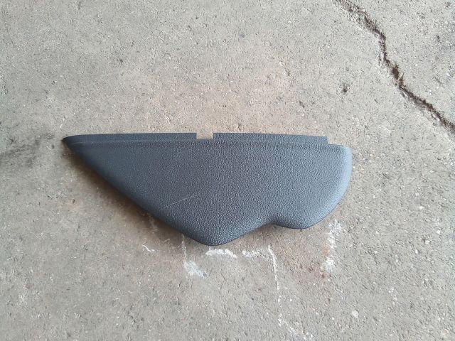 bontott VW TOURAN Bal Alsó Műszerfal Burkolat