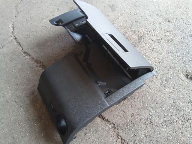 bontott VW TOURAN Bal Alsó Műszerfal Burkolat