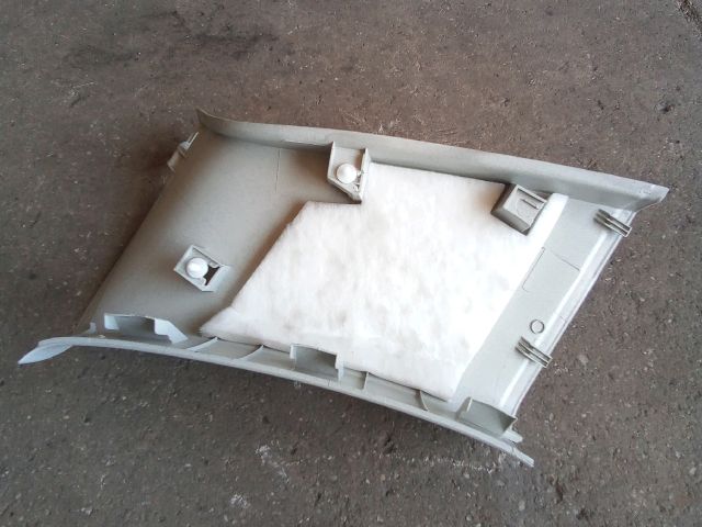 bontott VW TOURAN Bal D Oszlop Burkolat