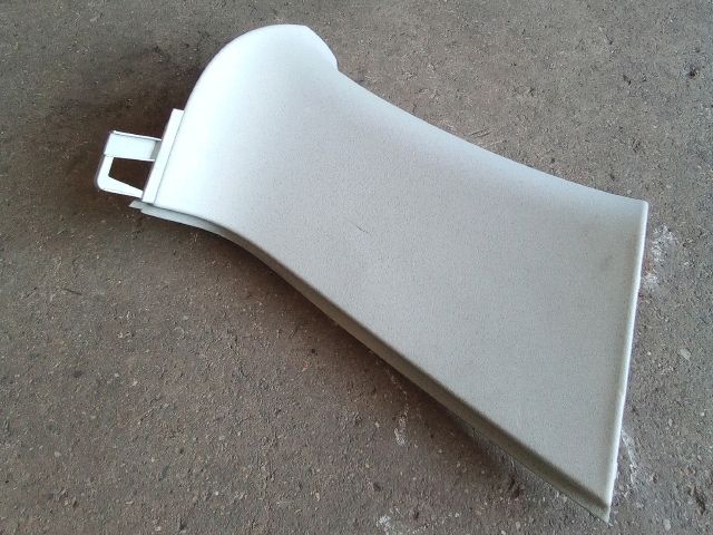 bontott VW TOURAN Bal D Oszlop Burkolat