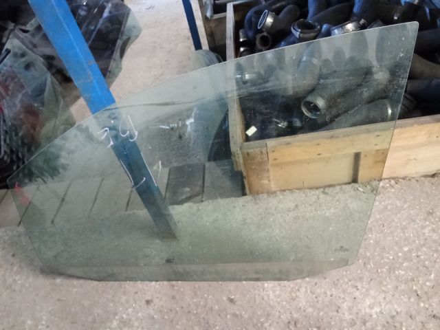 bontott VW TOURAN Bal első Ablak