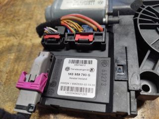 bontott VW TOURAN Bal első Ablakemelő Motor