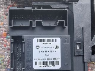 bontott VW TOURAN Bal első Ablakemelő Motor