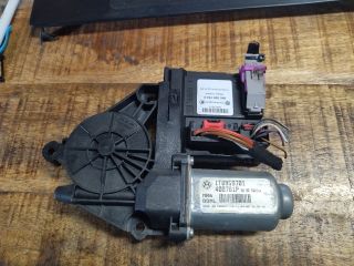 bontott VW TOURAN Bal első Ablakemelő Motor