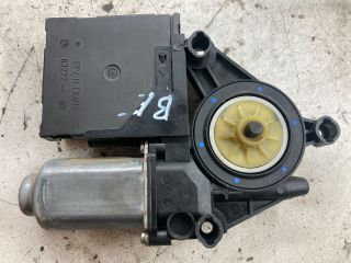 bontott VW TOURAN Bal első Ablakemelő Motor