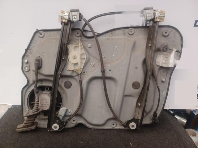 bontott VW TOURAN Bal első Ablakemelő Szerkezet (Elektromos)