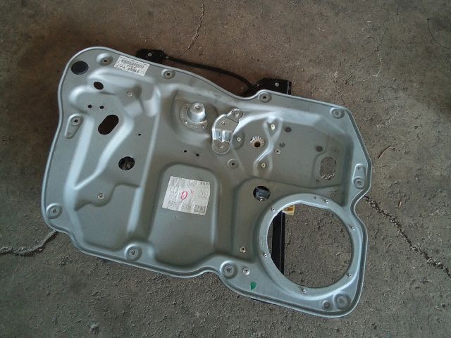 bontott VW TOURAN Bal első Ablakemelő Szerkezet (Elektromos)