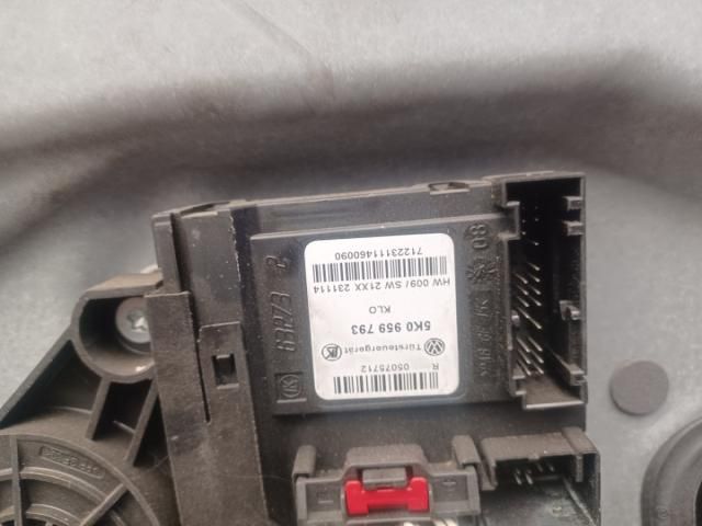 bontott VW TOURAN Bal első Ablakemelő Szerkezet (Elektromos)