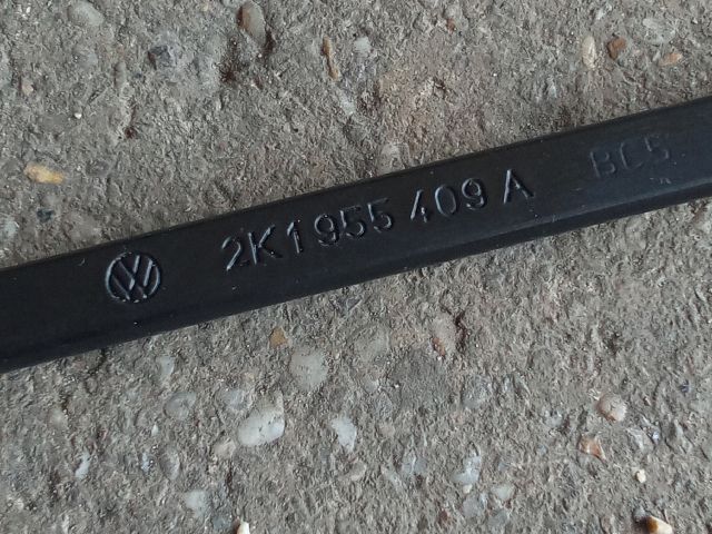 bontott VW TOURAN Bal első Ablaktörlő Kar