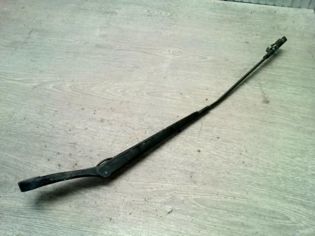 bontott VW TOURAN Bal első Ablaktörlő Kar