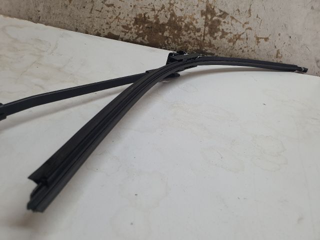 bontott VW TOURAN Bal első Ablaktörlő Kar