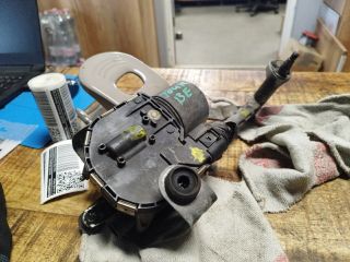 bontott VW TOURAN Bal első Ablaktörlő Motor