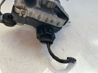 bontott VW TOURAN Bal első Ablaktörlő Motor