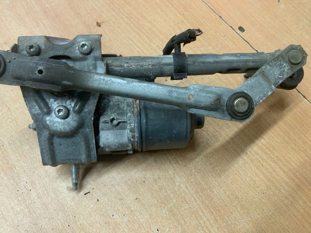 bontott VW TOURAN Bal első Ablaktörlő Motor