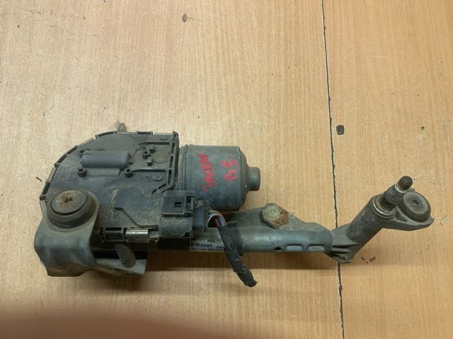 bontott VW TOURAN Bal első Ablaktörlő Motor