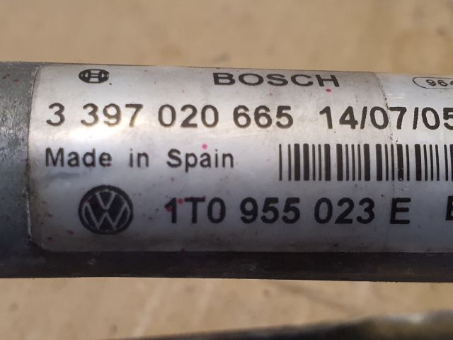 bontott VW TOURAN Bal első Ablaktörlő Szerkezet