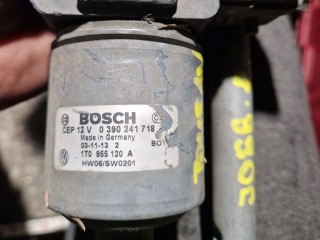 bontott VW TOURAN Bal első Ablaktörlő Szerkezet