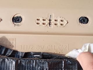 bontott VW TOURAN Bal első Ajtó Kárpit