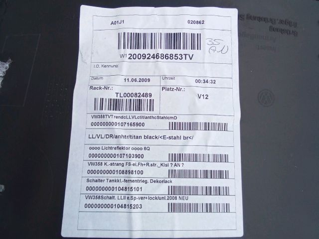 bontott VW TOURAN Bal első Ajtó Kárpit