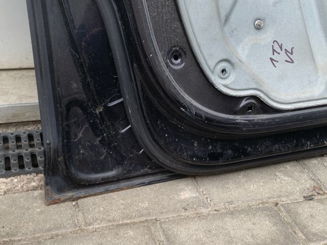 bontott VW TOURAN Bal első Ajtó (Üres lemez)