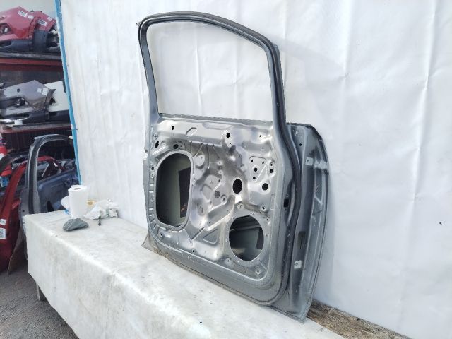 bontott VW TOURAN Bal első Ajtó (Üres lemez)